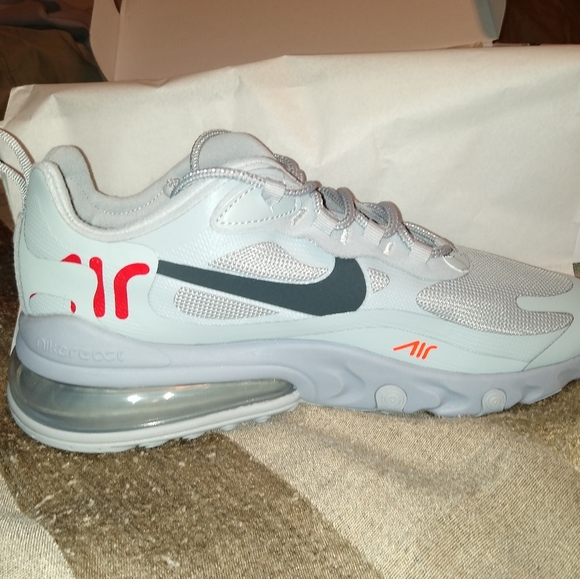 Nike air maxx react - Picture 4 of 4